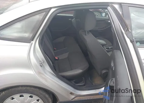 2014 Ford Focus Se from USA, damaged, VIN 1FADP3F26EL457169